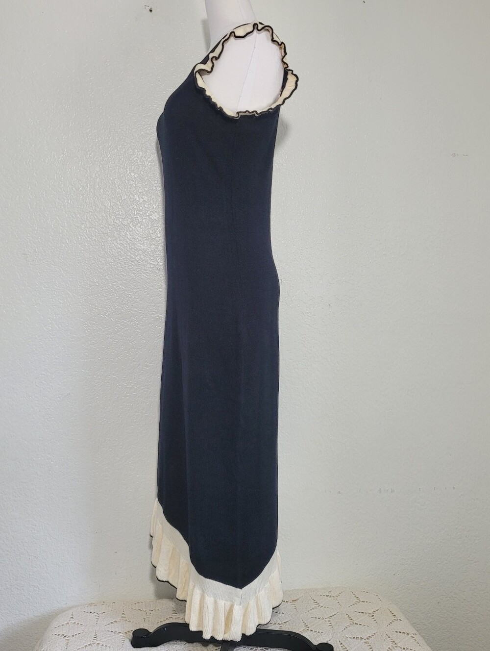 NWT CUPSHE Live Life On The Beach Black & Cream Asymmetric Ruffle Midi Dress Lg - Picture 4 of 11